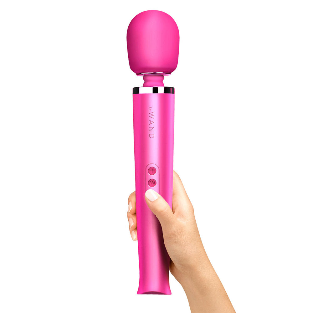 Le Wand Vibrating Wand Massager - Magenta
