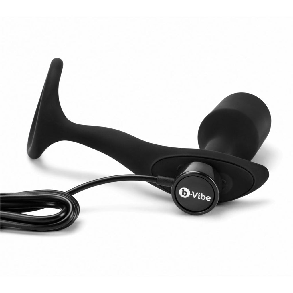 b-Vibe Vibrating Snug & Tug M Black