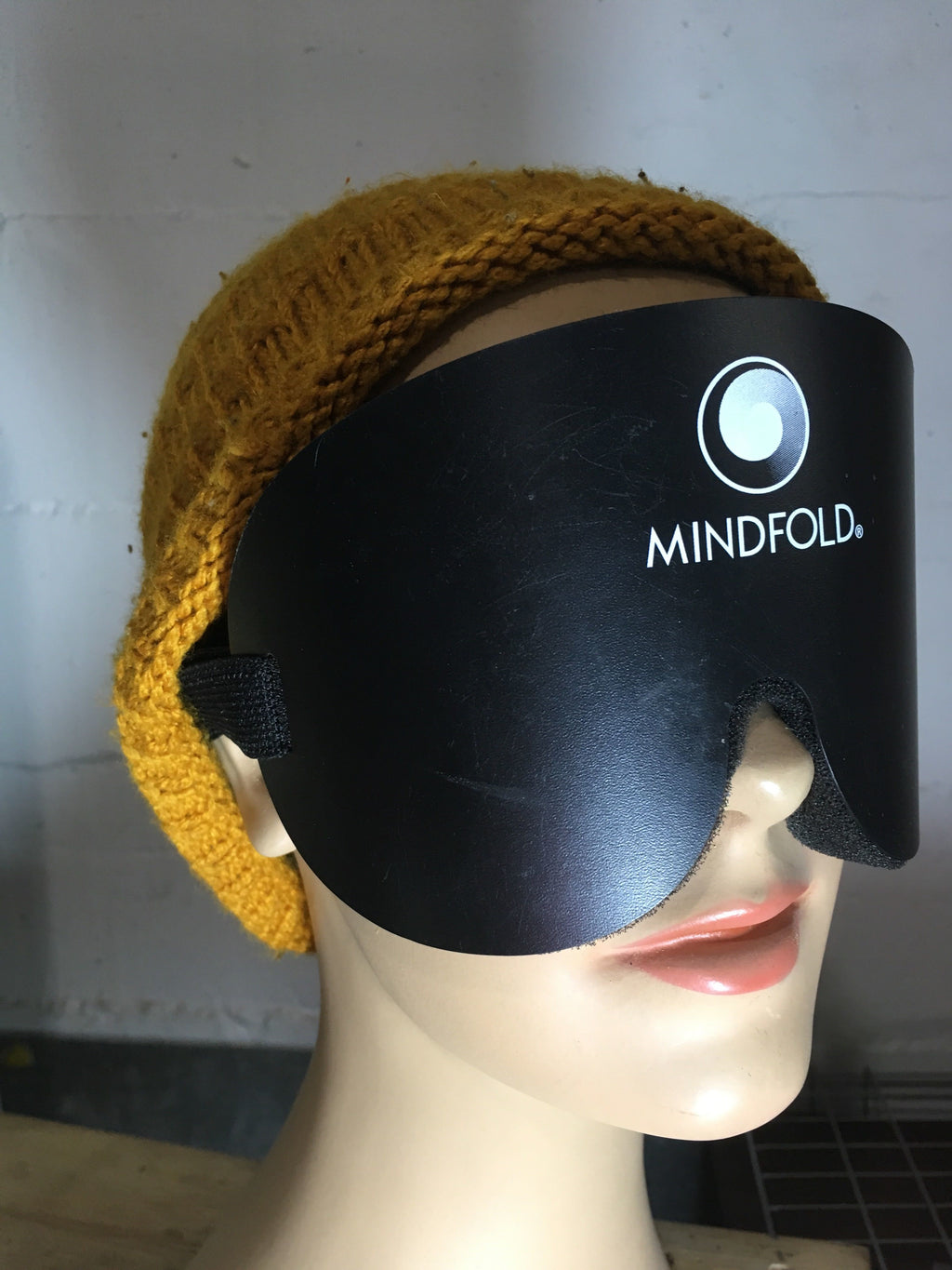 Mindfold – Sensory Deprivation Mask – Blindfold - Zendog Smile
