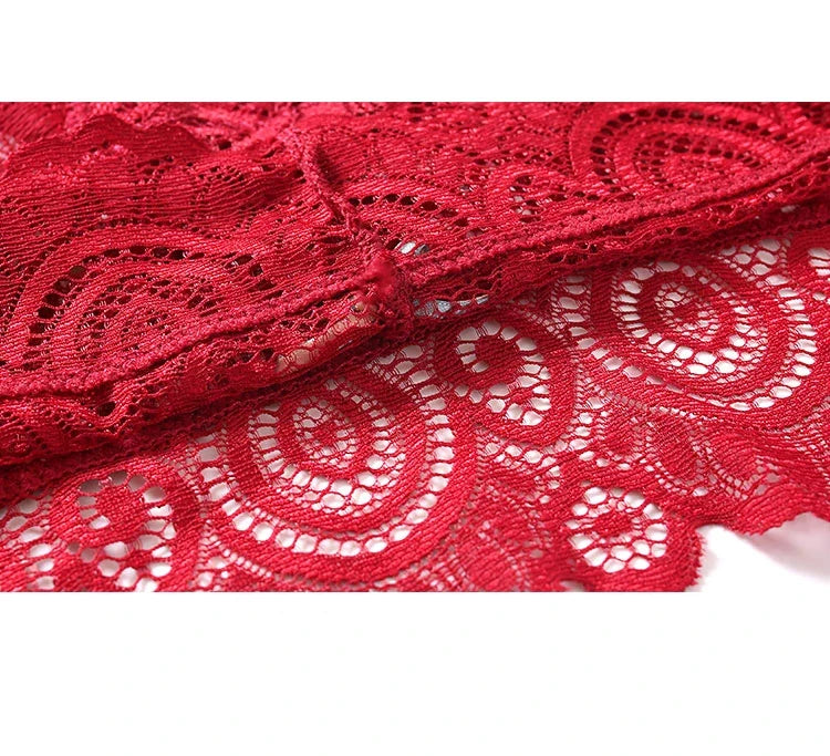 TERMEZY Women Sexy Thongs Lace Panties Low-waist Briefs Intimates Underwear Female G-String Breathable Lingerie Temptation Panty