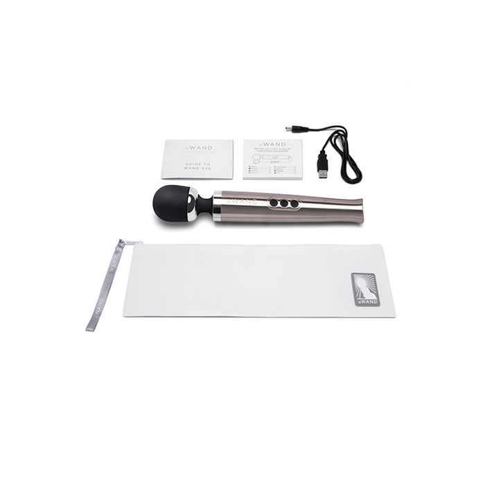 Le Wand Die Cast Rechargeable Vibrating Massager - Silver