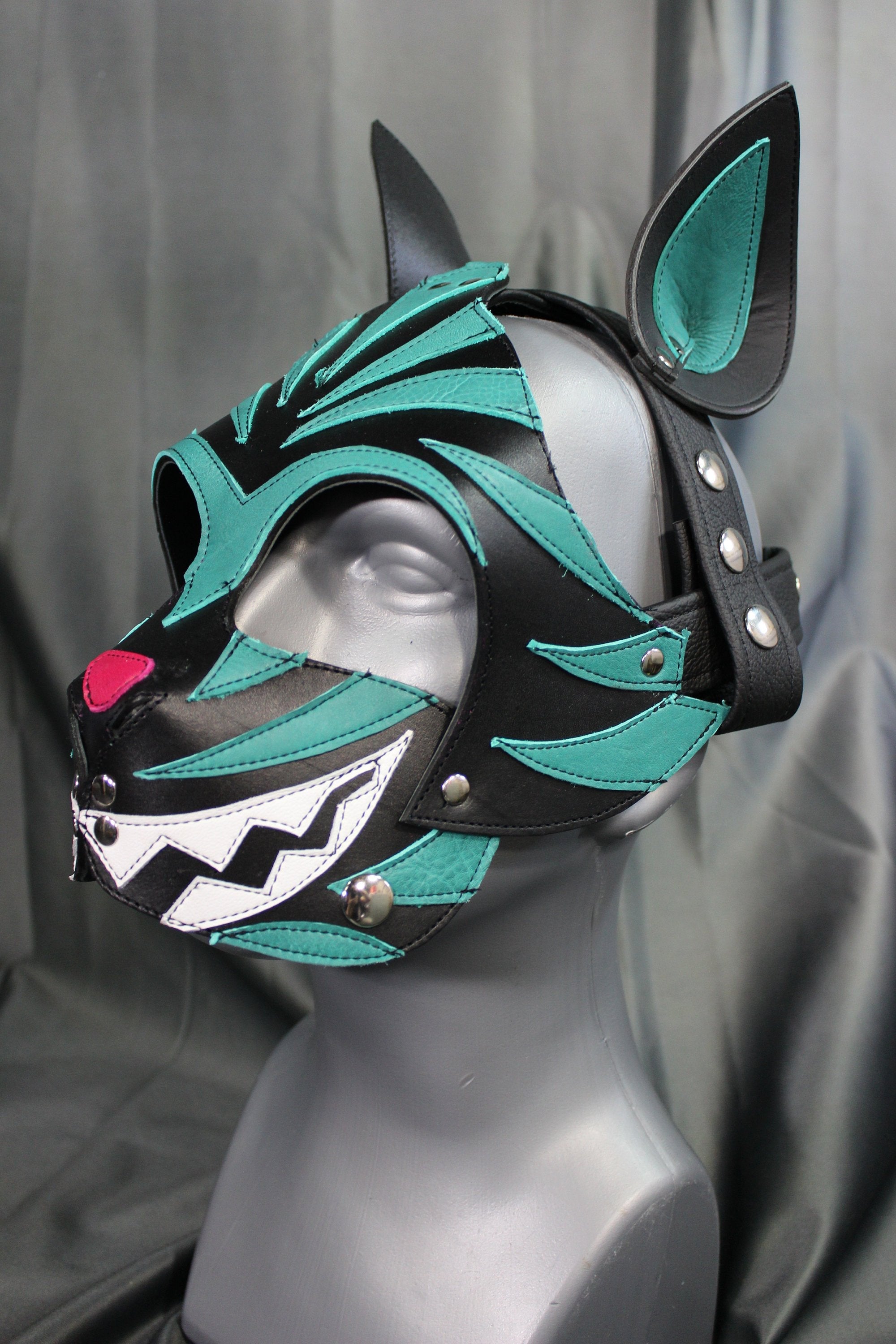 Cheshire Cat Tribute Hood