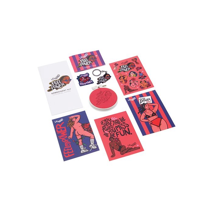 Le Wand Feel My Power x Kelly Malka Vibrating Massager