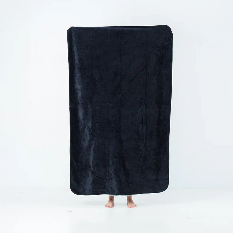 Splash Blanket The OG Luxury Waterproof Blanket Black