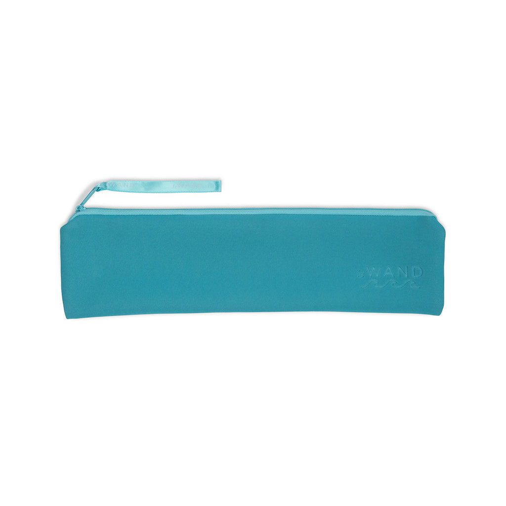 Le Wand Dive Submersible Vibrating Wand Massager Blue